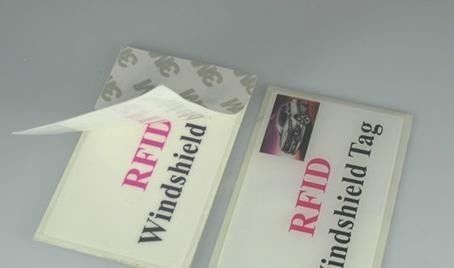 Расстояние чтения 4 м RFID UHF Inlay PET HF RFID Inlay с Impinji Monza 4 чипом
